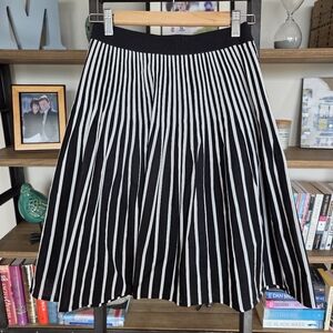 Maeve Black and White Vertical Stripe Pleated Skirt, Size 6